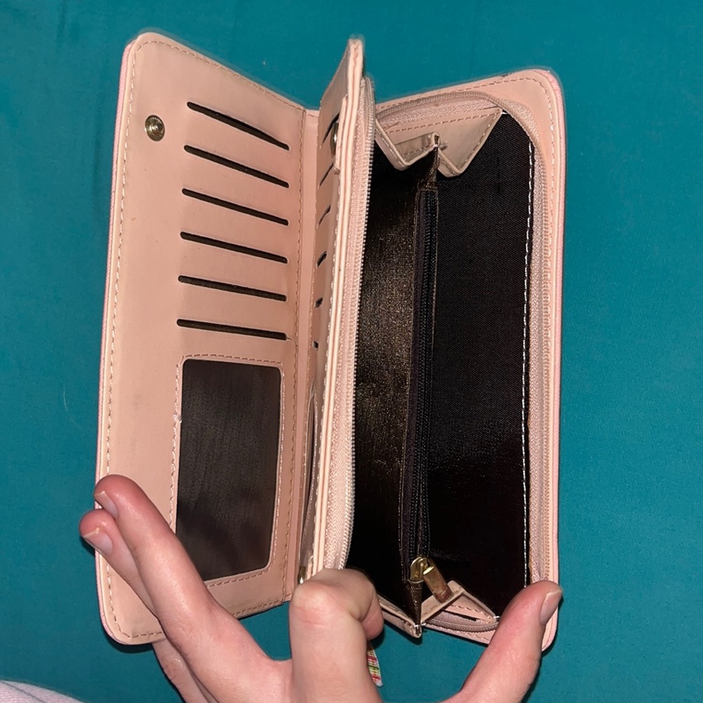 Wallet - Picture 3 of 3